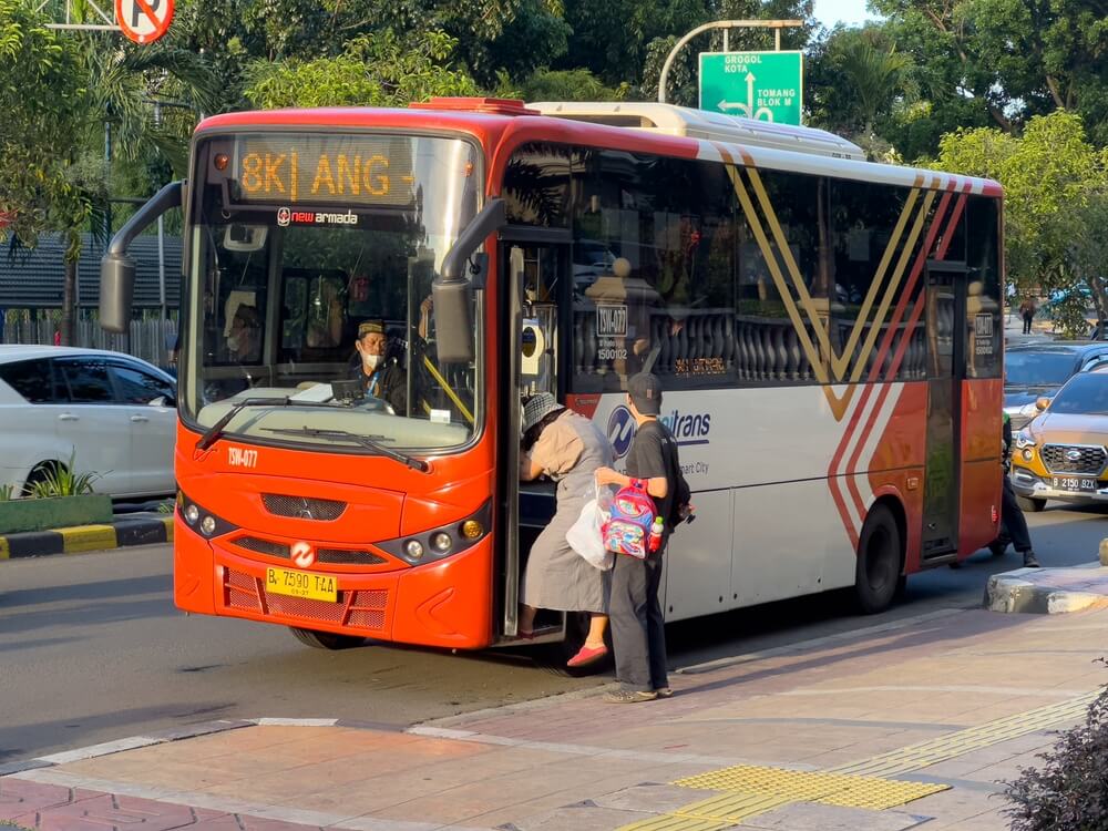 bus ke GIIAS 2023