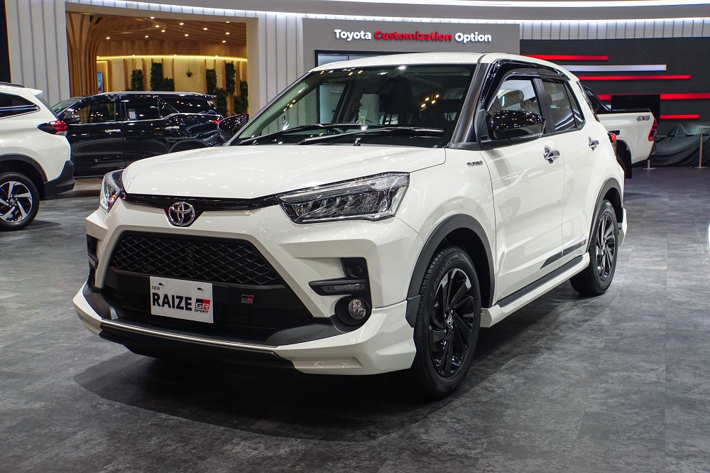 fitur keselamatan pada toyota raize