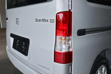 Harga Daihatsu Granmax MB Jakarta Surabaya