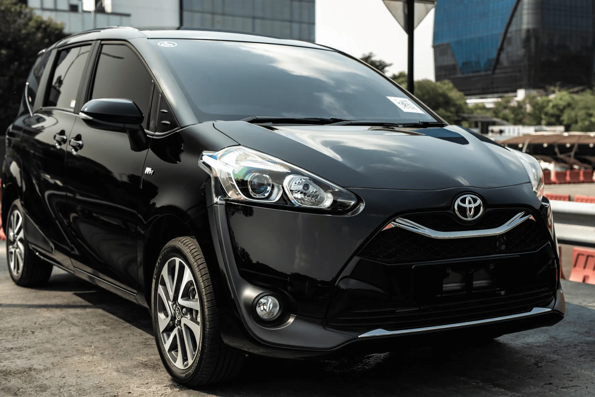 Fitur Child Protection  Toyota New Sienta