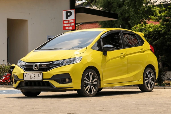 Hatchback Honda Jazz