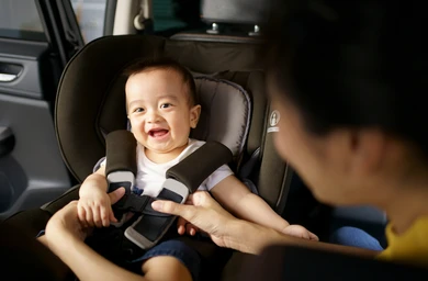 ISOFIX mobil, Kursi anak mobil, Keamanan anak berkendara, Fitur keselamatan mobil, Mobil dengan ISOFIX, Tips memilih kursi anak, SEVA mobil keluarga, 